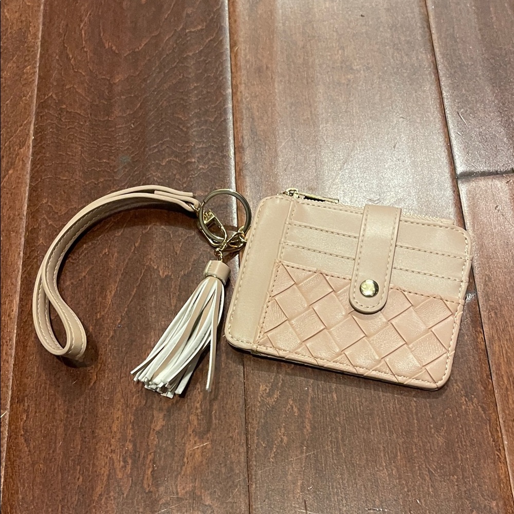 NWOT Keychain Wallet Wristlet
